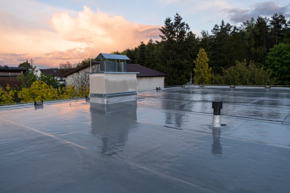 The Benefits Of Flat Roof Replacement Jd Roofing Contractors Brandon Fl